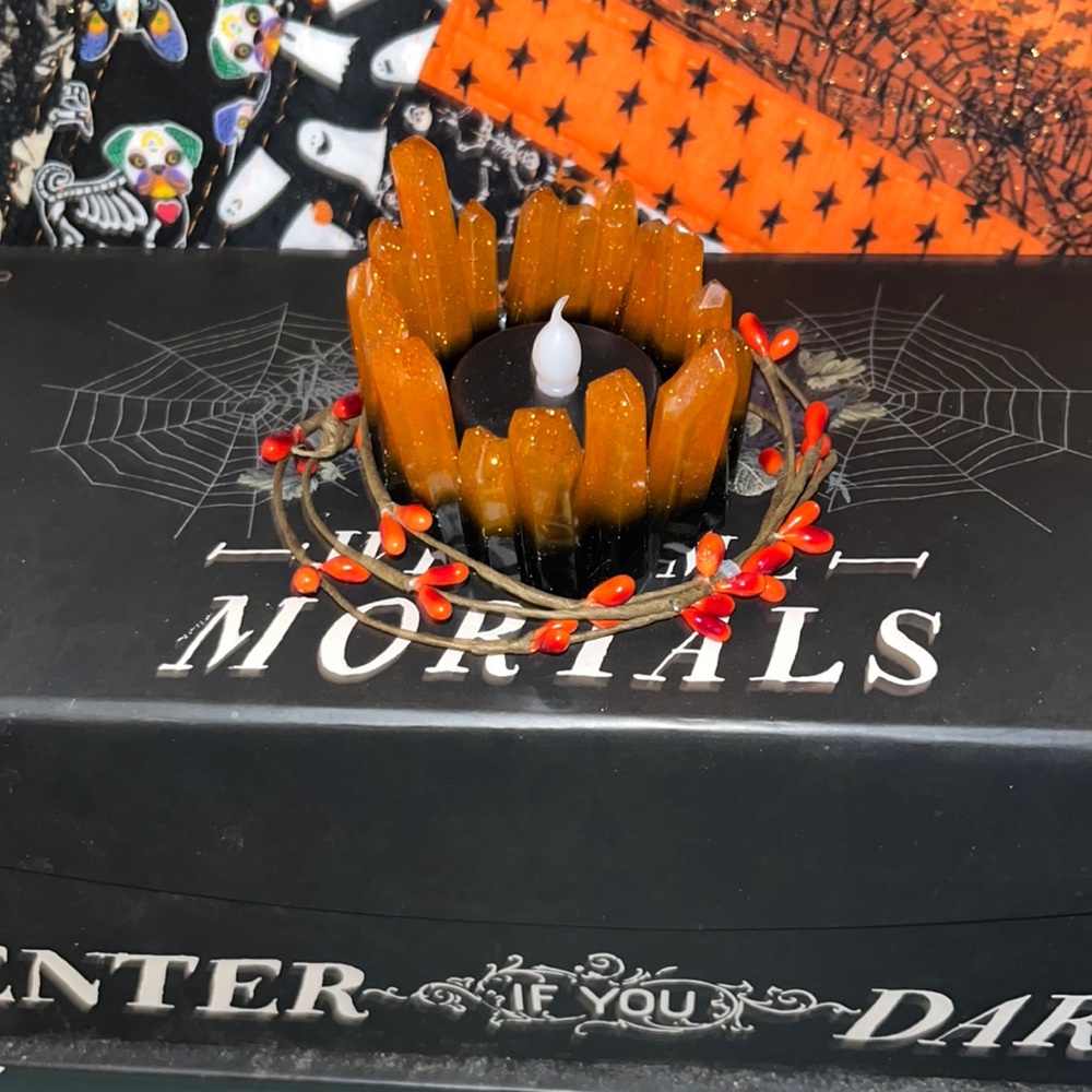 Halloween Tealight candleholder. Handmade in a crystal design